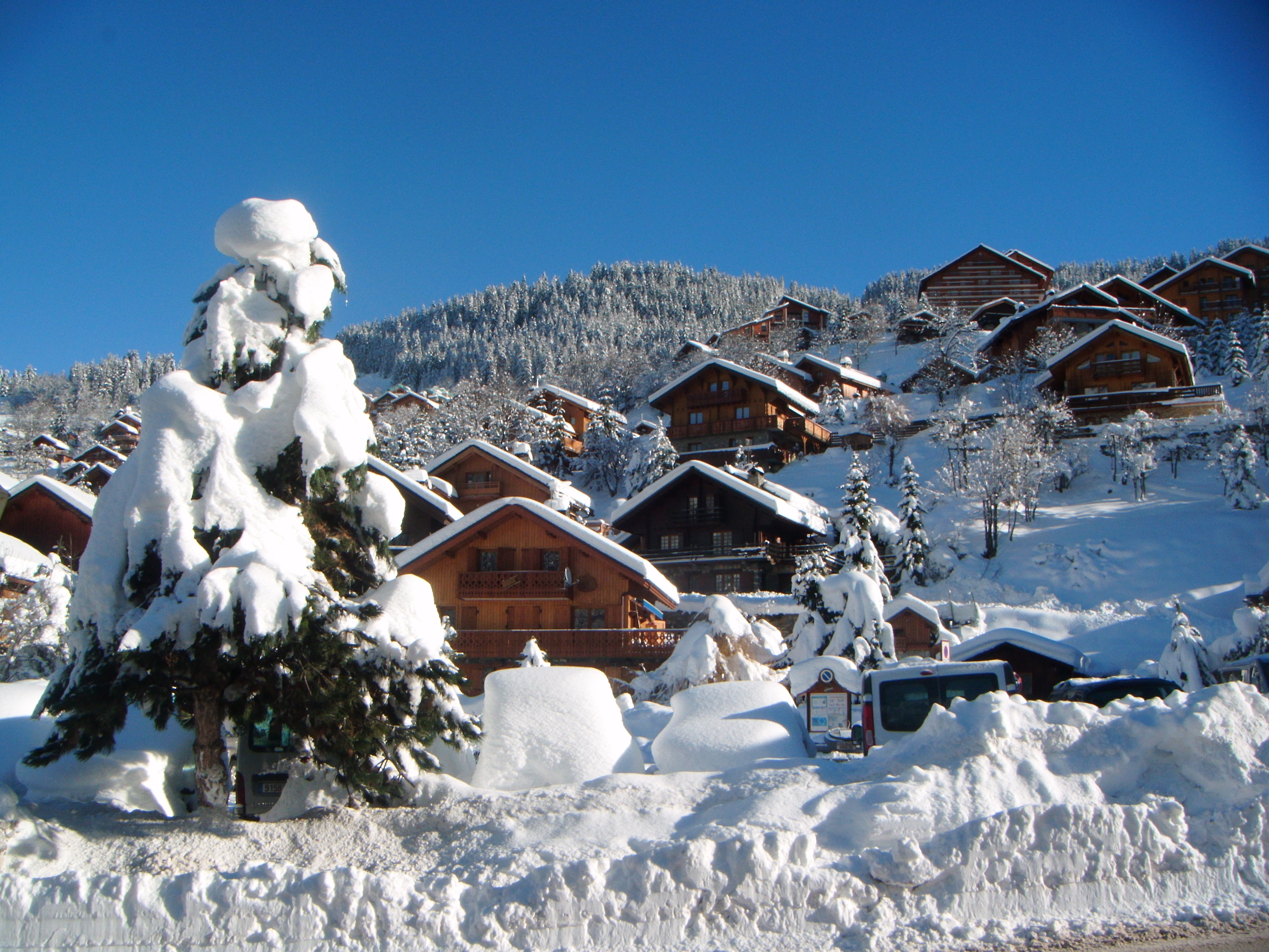 ski chalet package holidays